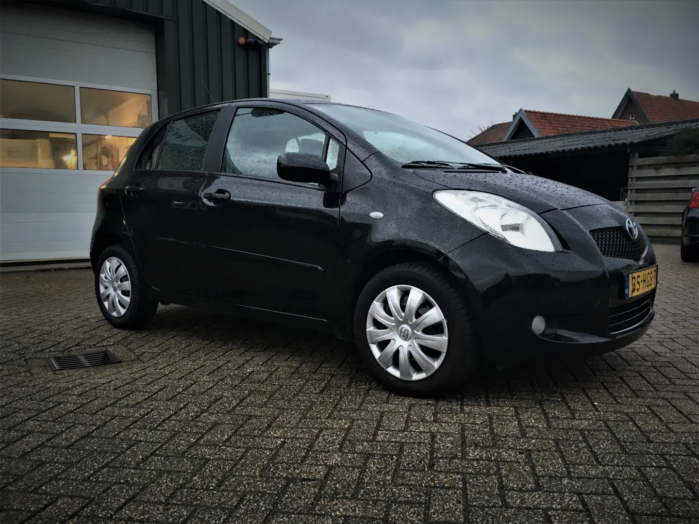 Toyota Yaris Yaris 1.3 Sol Special 6