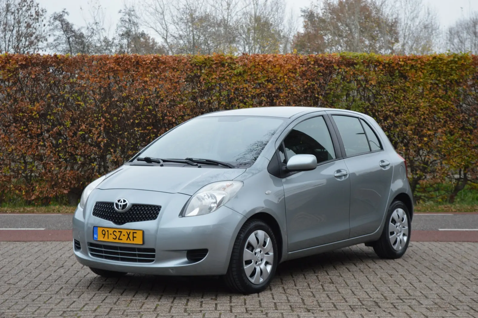 Toyota Yaris Yaris 1.3 Sol Special MMT 3