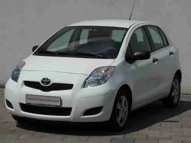 Toyota Yaris Yaris 1.33 Cool 5