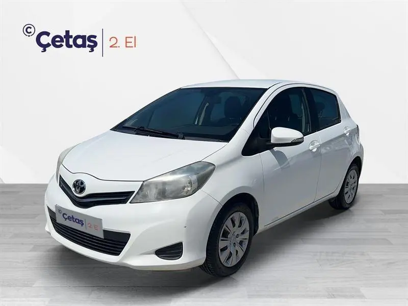 Toyota Yaris Yaris 1.33 Cool 1