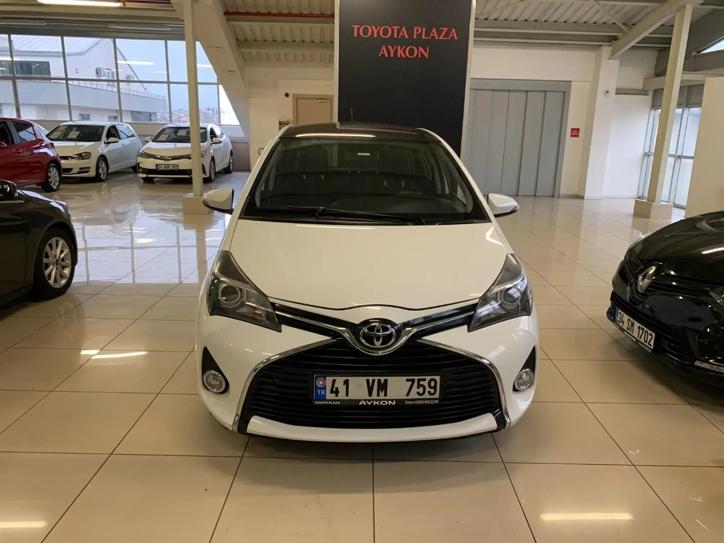 Toyota Yaris Yaris 1.33 Cool Skypack Multidrive S 2