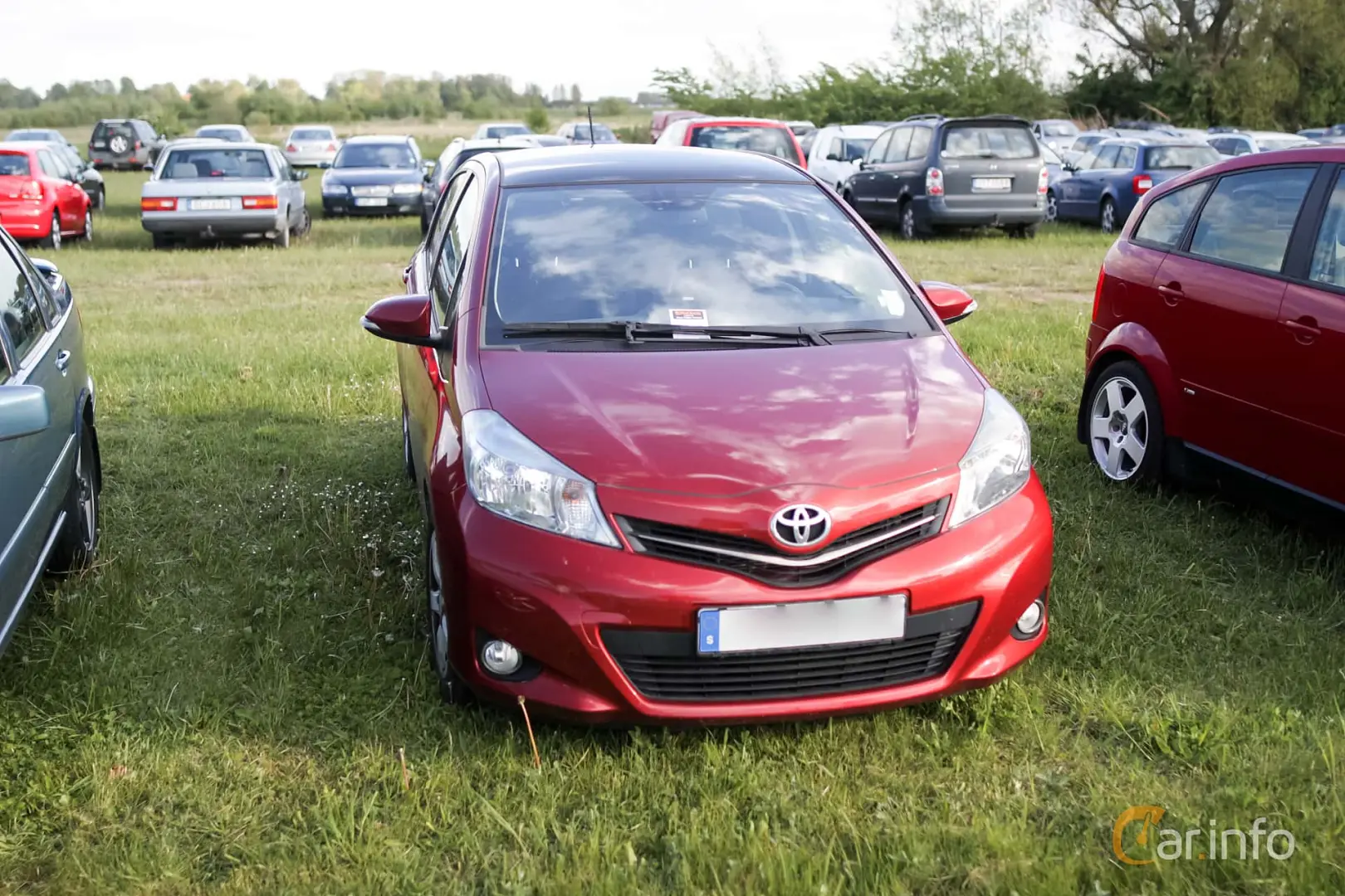 Toyota Yaris Yaris 1.33 Fun Multidrive S 5