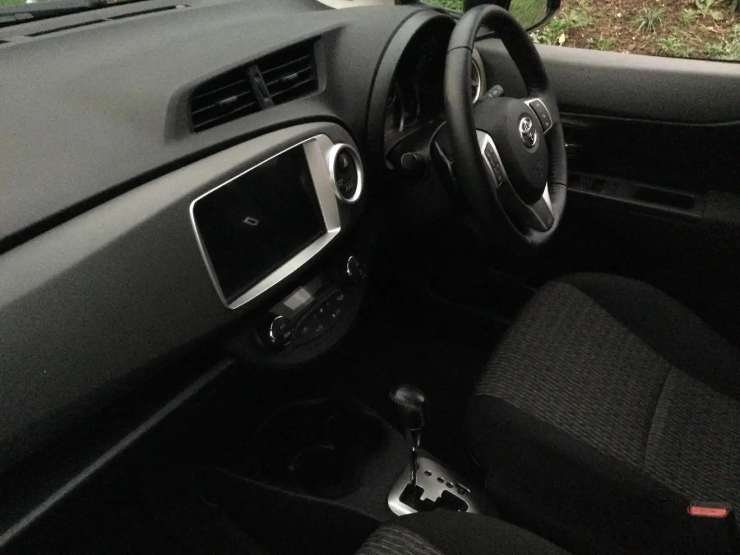 Toyota Yaris Yaris 1.33 Fun Multidrive S 6