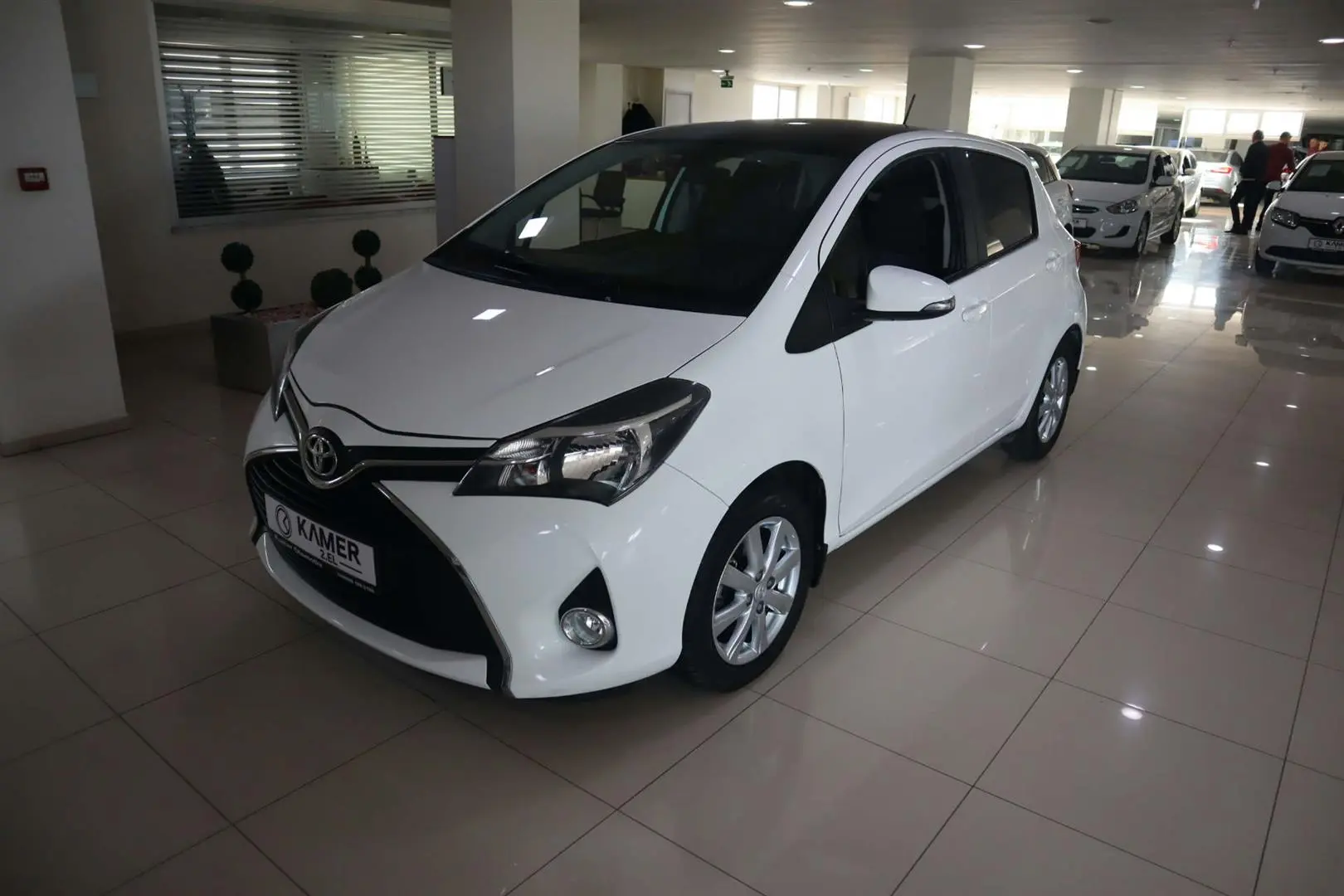 Toyota Yaris Yaris 1.33 Fun 0