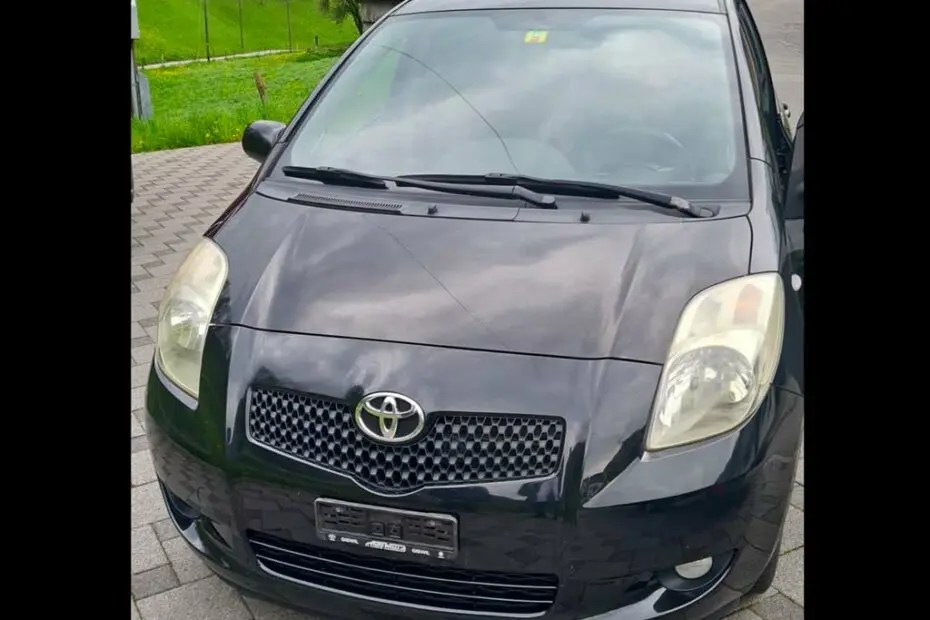 Toyota Yaris Yaris 1.33 Sol 4