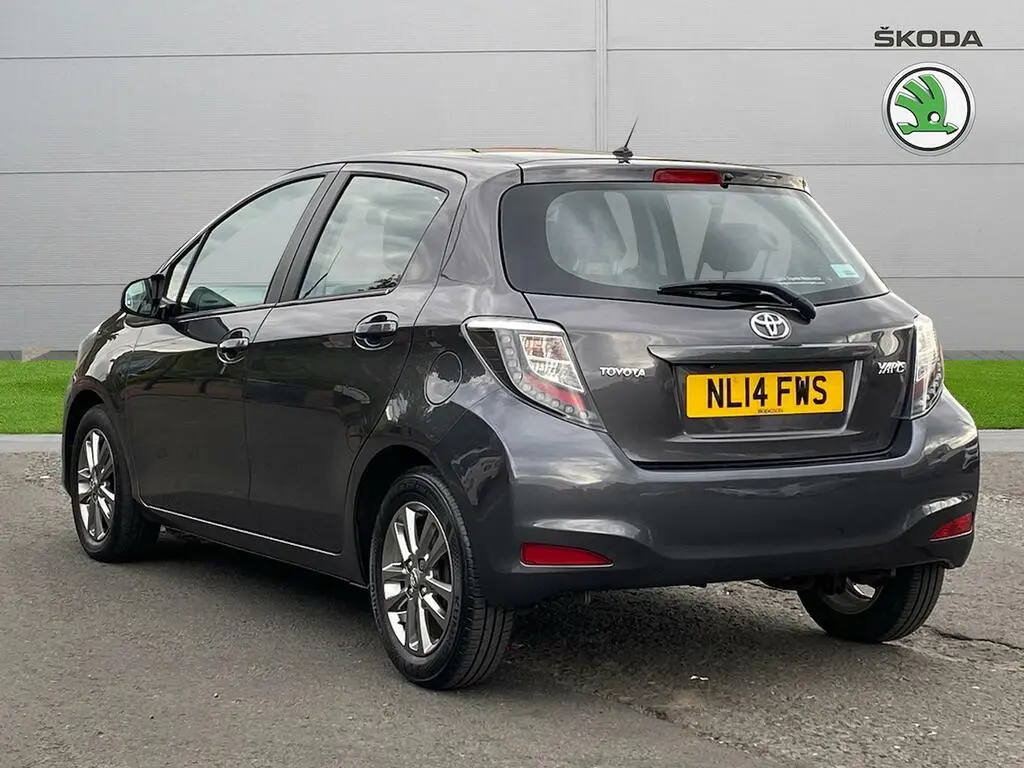 Toyota Yaris Yaris 1.33 Fun 3