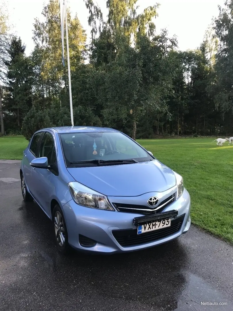 Toyota Yaris Yaris 1.33 Style 4