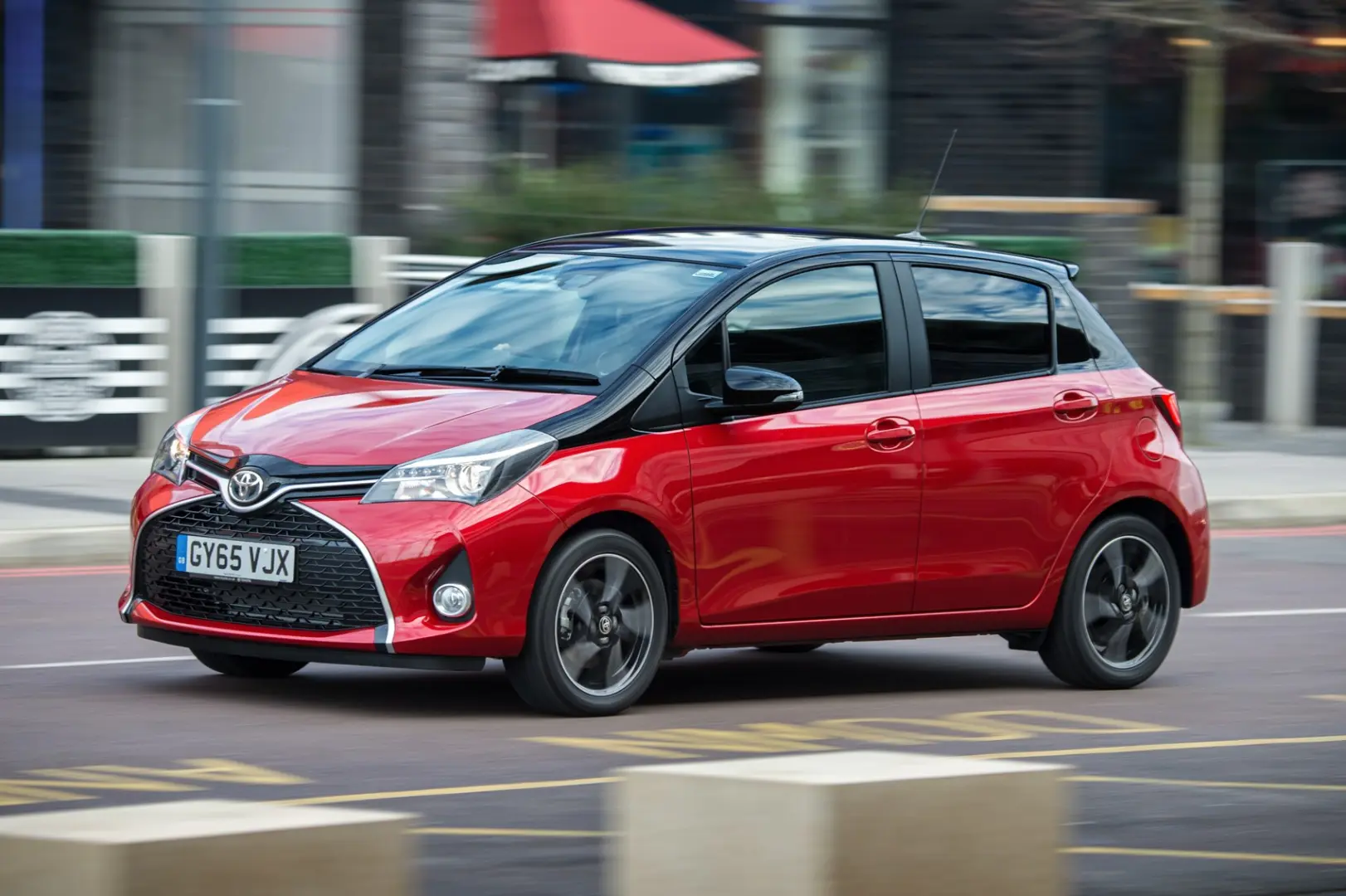 Toyota Yaris Yaris 1.33 Style Multidrive S 2
