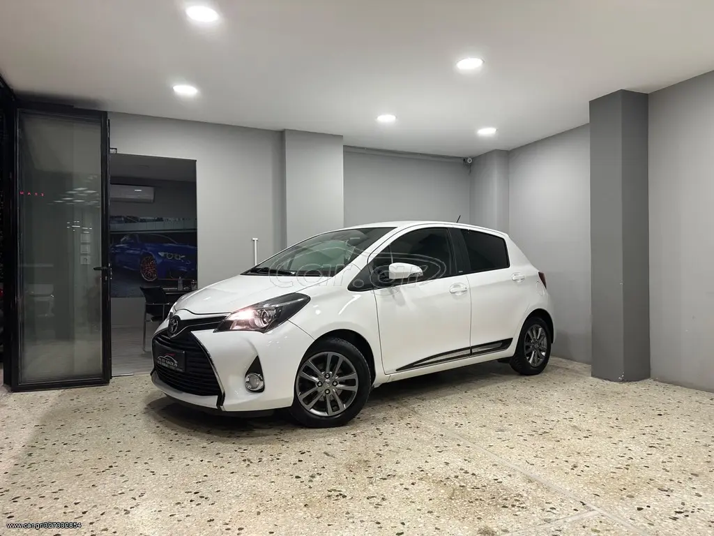Toyota Yaris Yaris 1.33 Style X-Trend Multidrive S 3