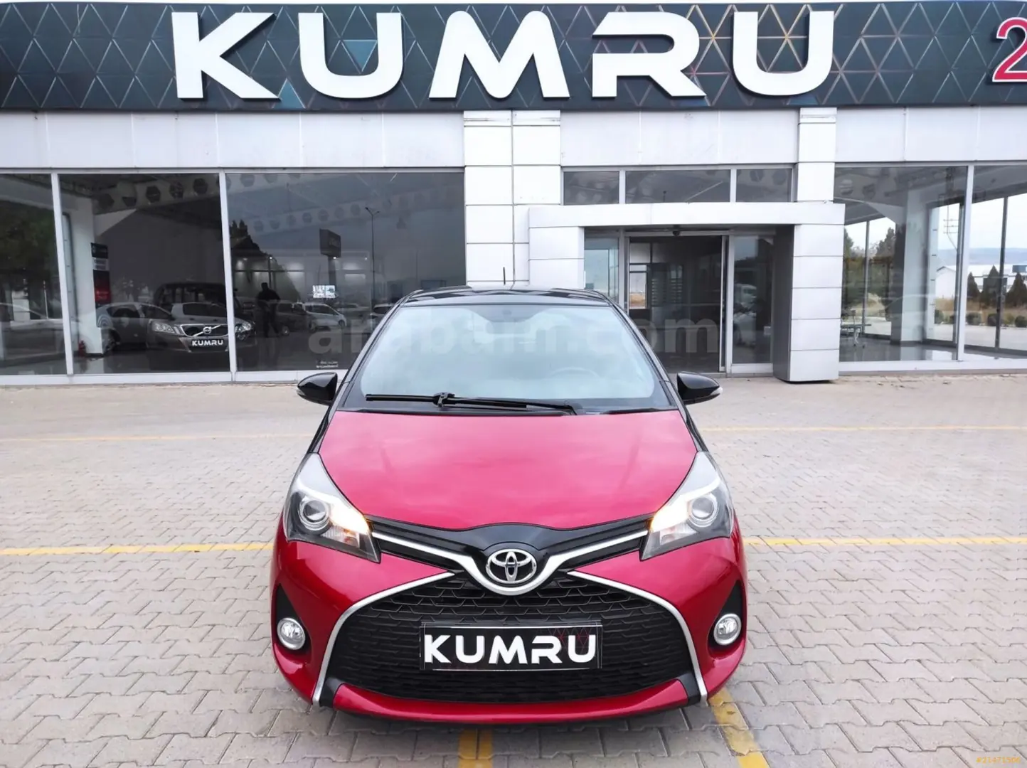 Toyota Yaris Yaris 1.33 Style X-Trend Multidrive S 4