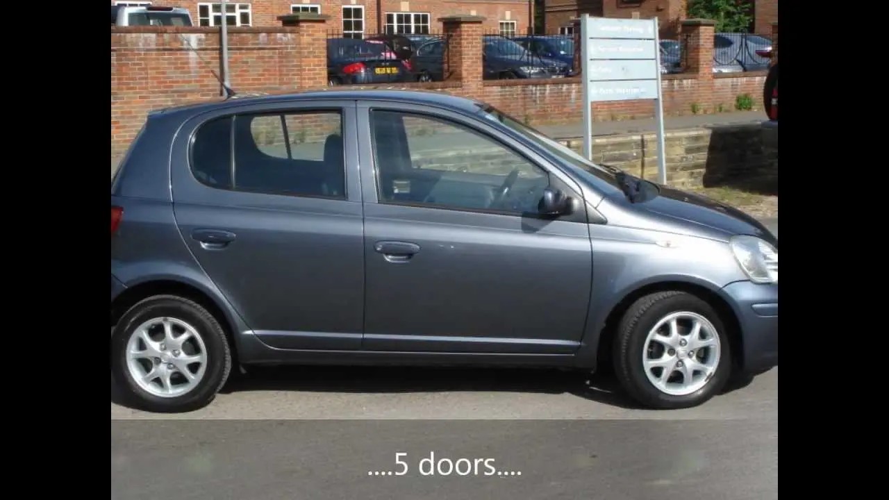Toyota Yaris Yaris 1.4 D-4D Blue 4