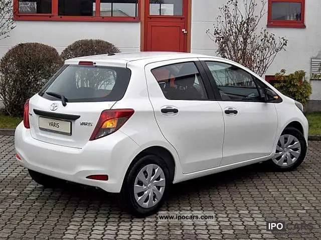 Toyota Yaris Yaris 1.4 D-4D Cool 0