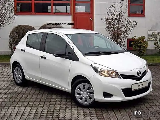 Toyota Yaris Yaris 1.4 D-4D Cool 1