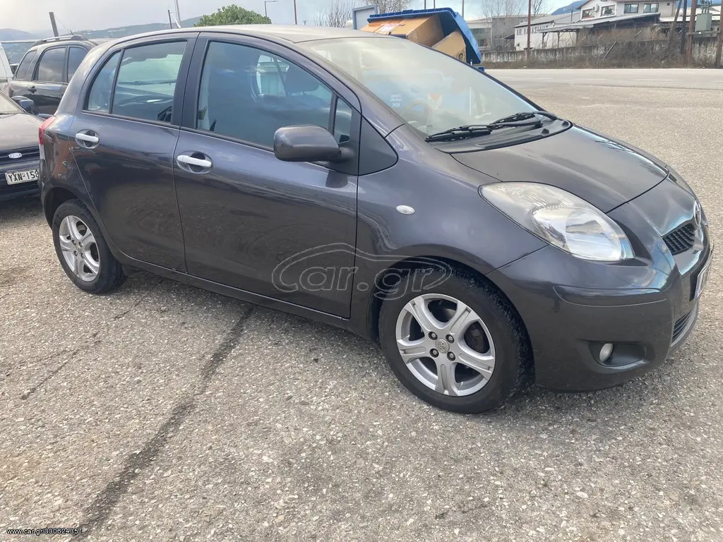 Toyota Yaris Yaris 1.4 D-4D Executive 4