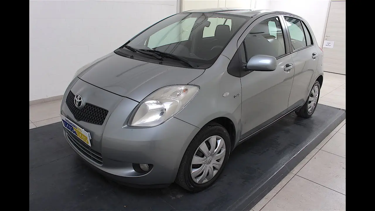 Toyota Yaris Yaris 1.4 D-4D Sol 2