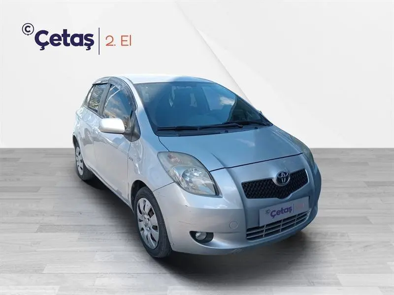 Toyota Yaris Yaris 1.4 D-4D Sol MMT 2