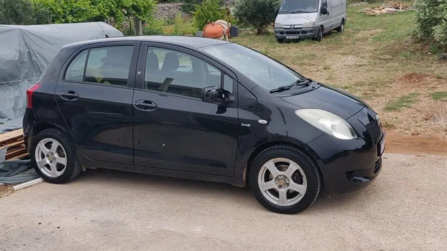 Toyota Yaris Yaris 1.4 D-4D Sol Plus Ice 3