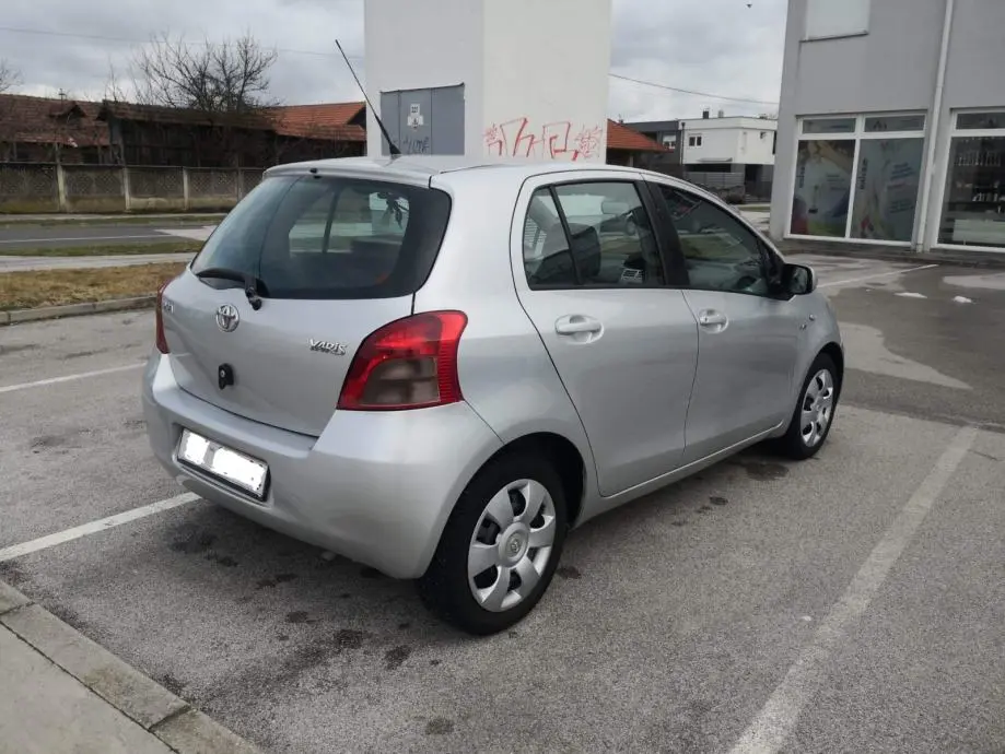 Toyota Yaris Yaris 1.4 D-4D Sol Plus Ice MMT 5
