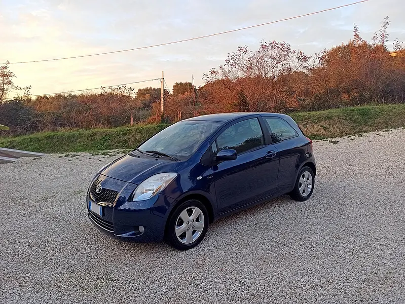 Toyota Yaris Yaris 1.4 D-4D Sol Plus Ice MMT 4