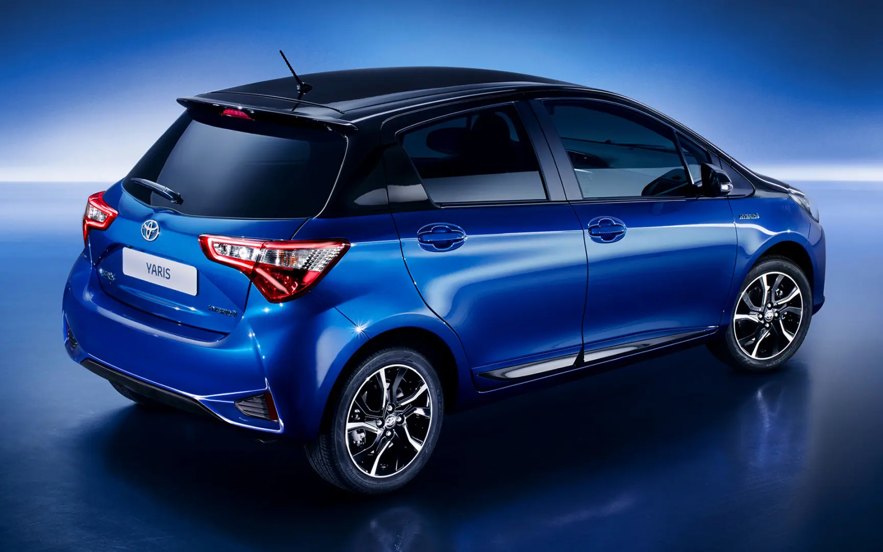 Toyota Yaris Yaris 1.5 Hybrid Cool e-CVT 2