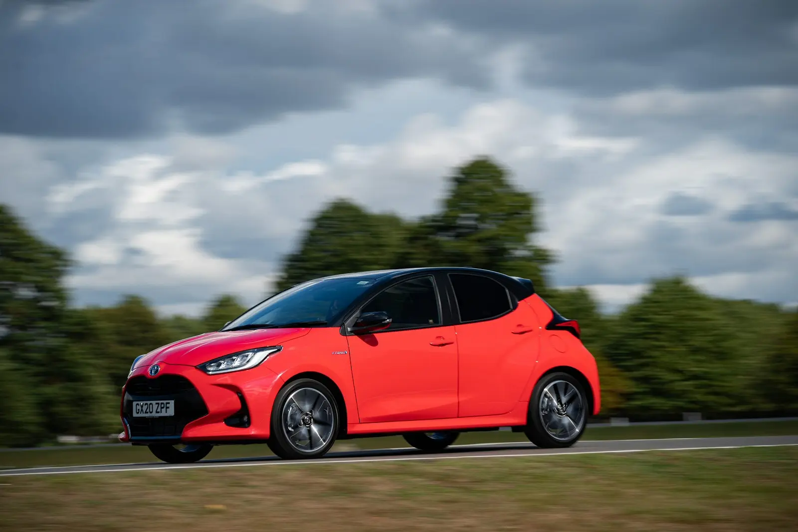 Toyota Yaris Yaris 1.5 Hybrid Passion e-CVT 3