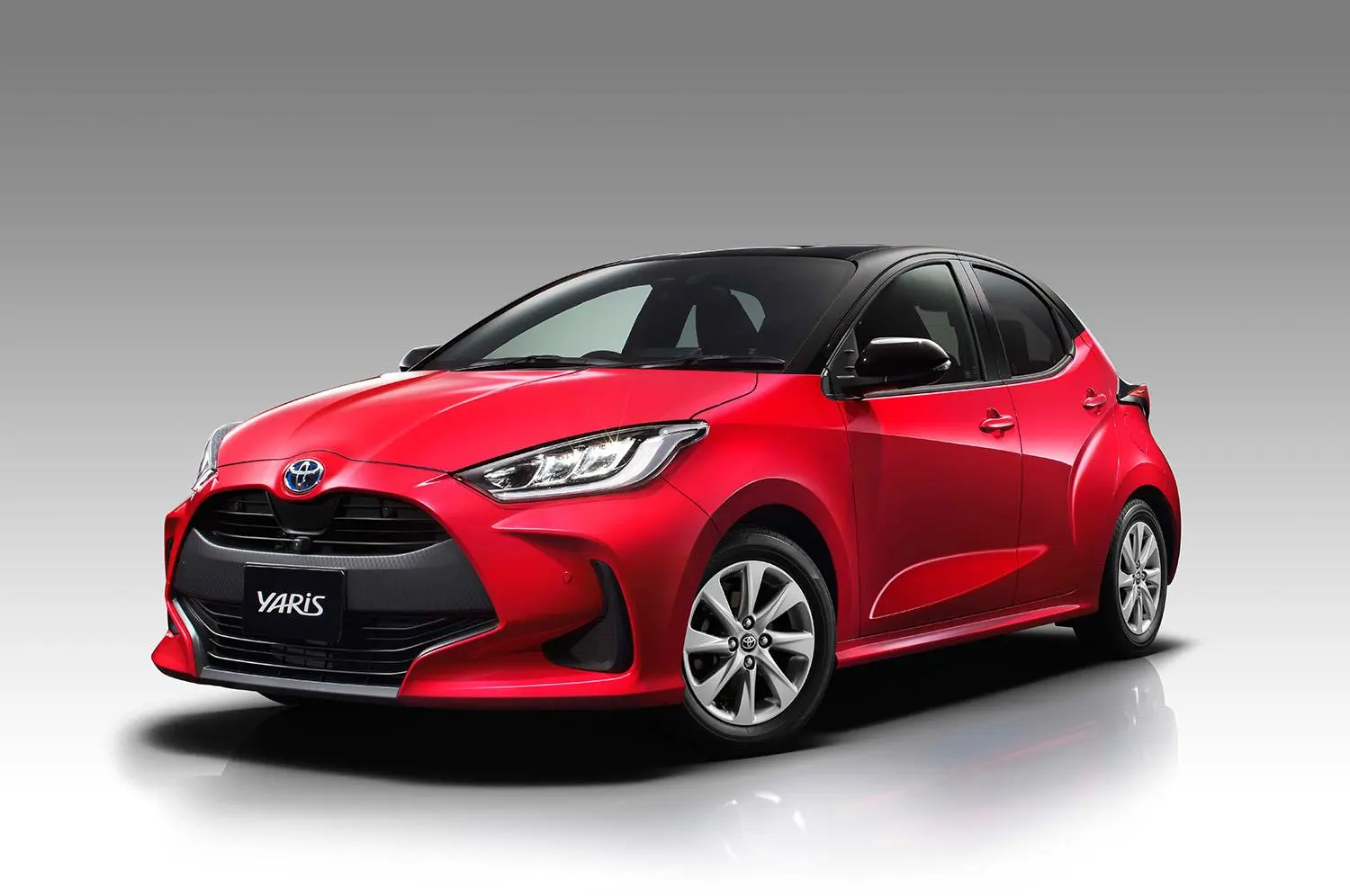 Toyota Yaris Yaris 1.5 Hybrid Flame Multidrive S 6