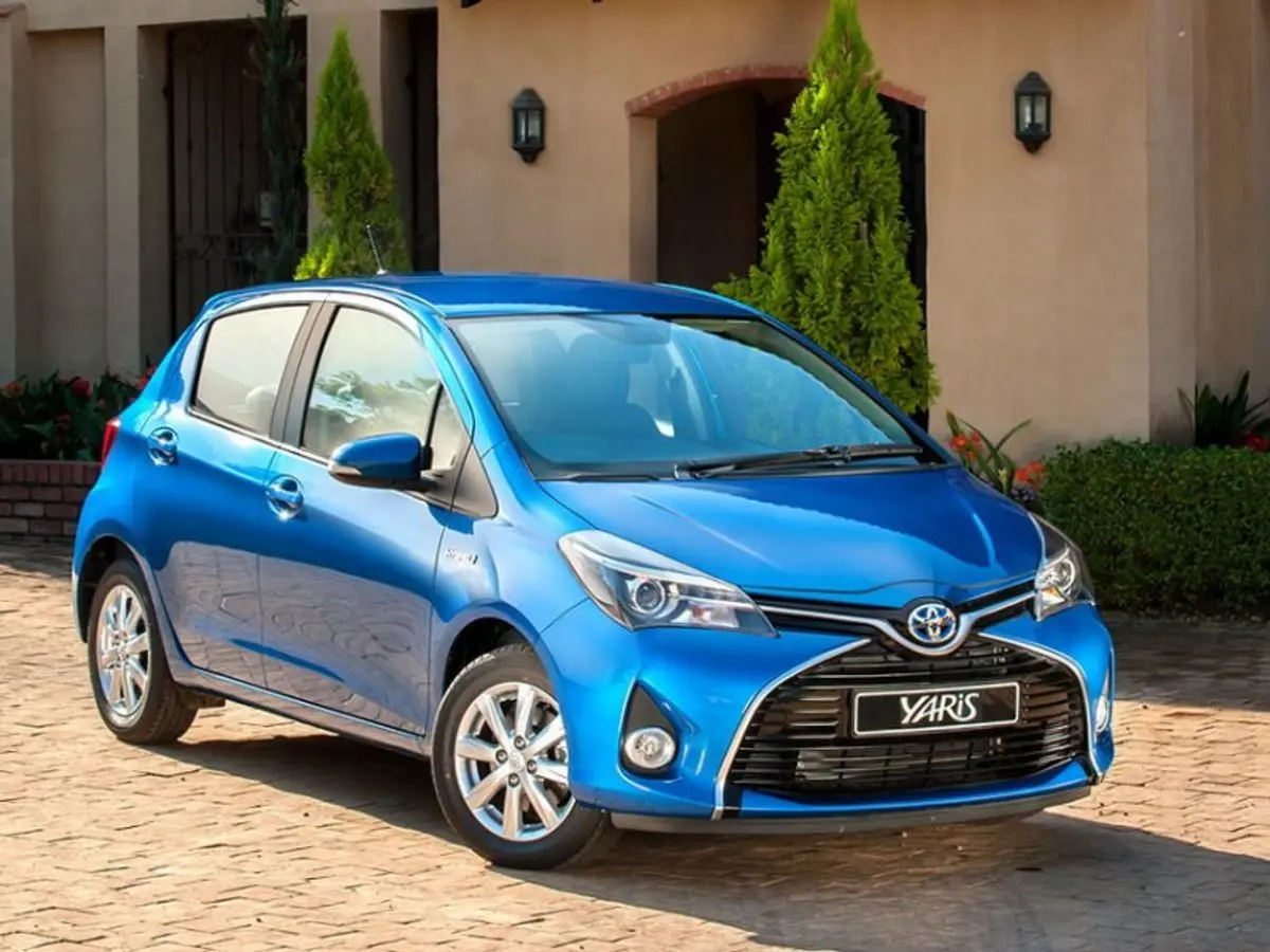 Toyota Yaris Yaris 1.5 Hybrid Spirit Multidrive S 7