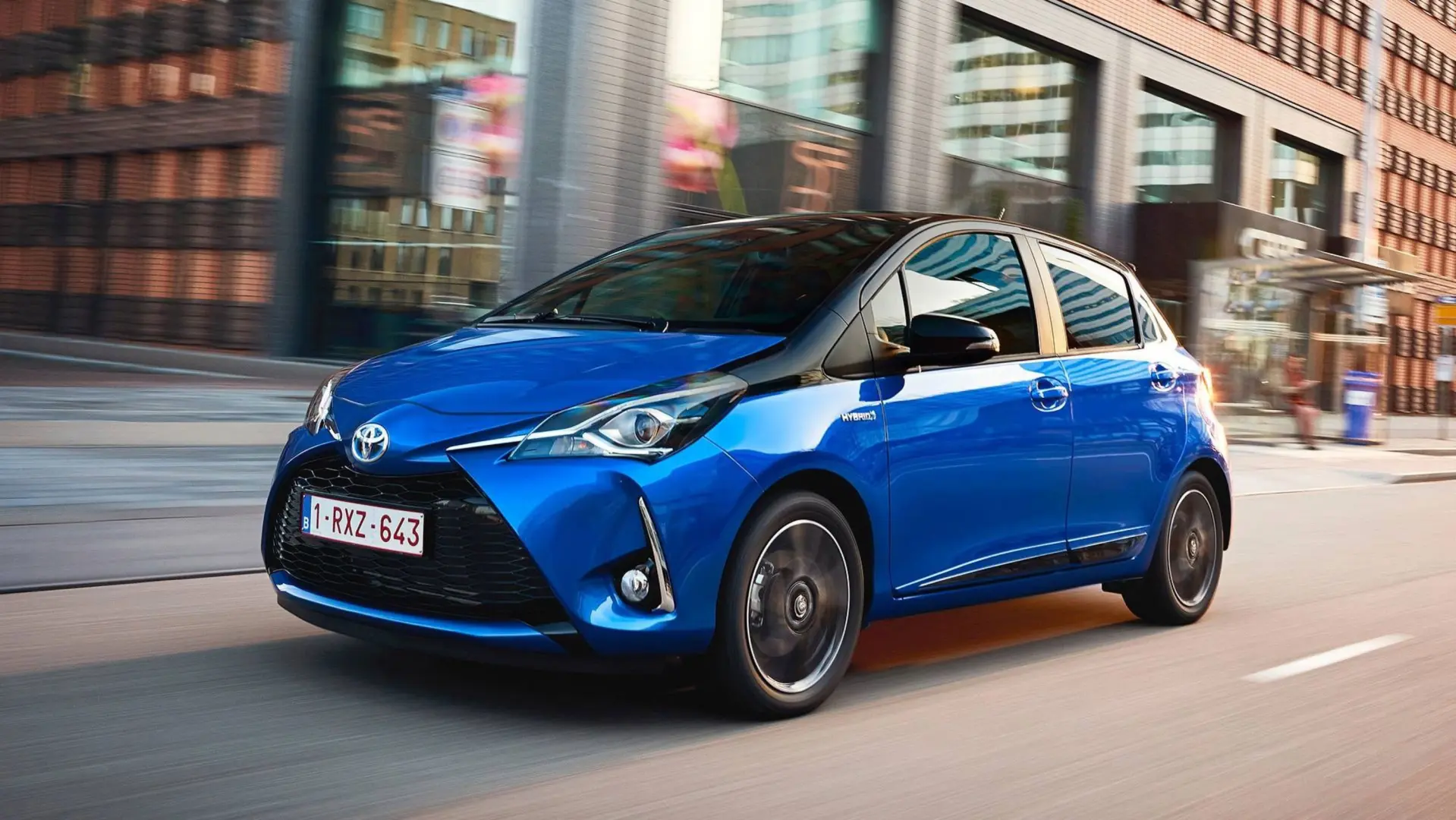 Toyota Yaris Yaris 1.5 Hybrid Cool e-CVT 0
