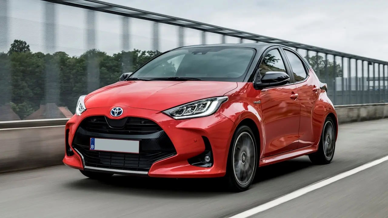 Toyota Yaris Yaris 1.5 Hybrid X-Trend e-CVT 4