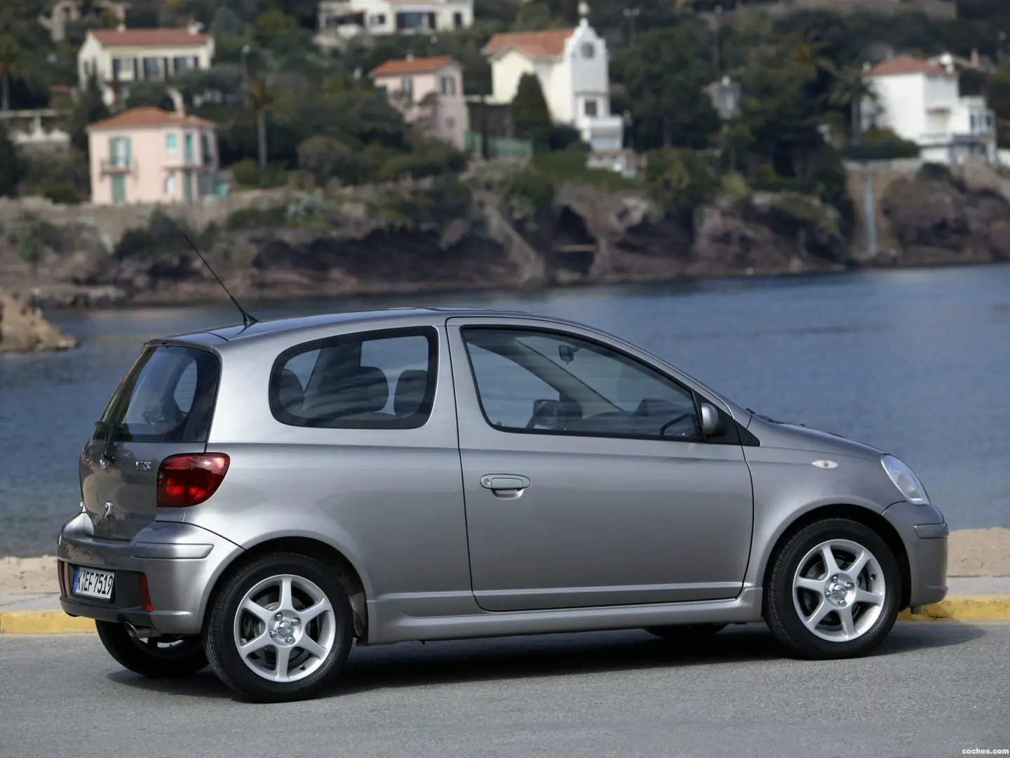 Toyota Yaris Yaris 1.3 Terra Plus 5