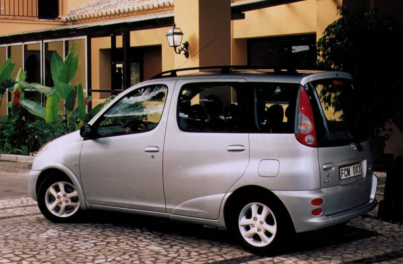 Toyota Yaris Yaris Verso 1.3 Linea Luna 2
