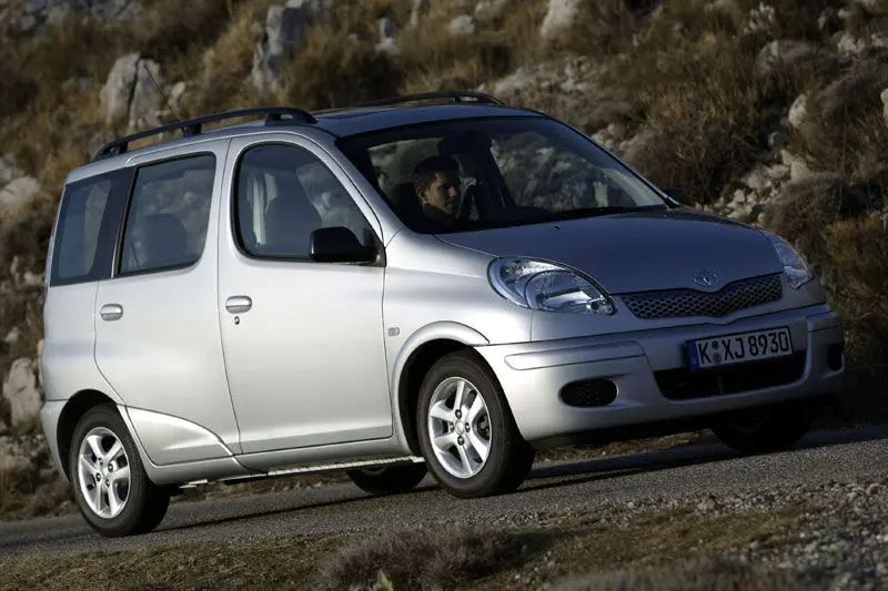 Toyota Yaris Yaris Verso 1.3 Terra 1