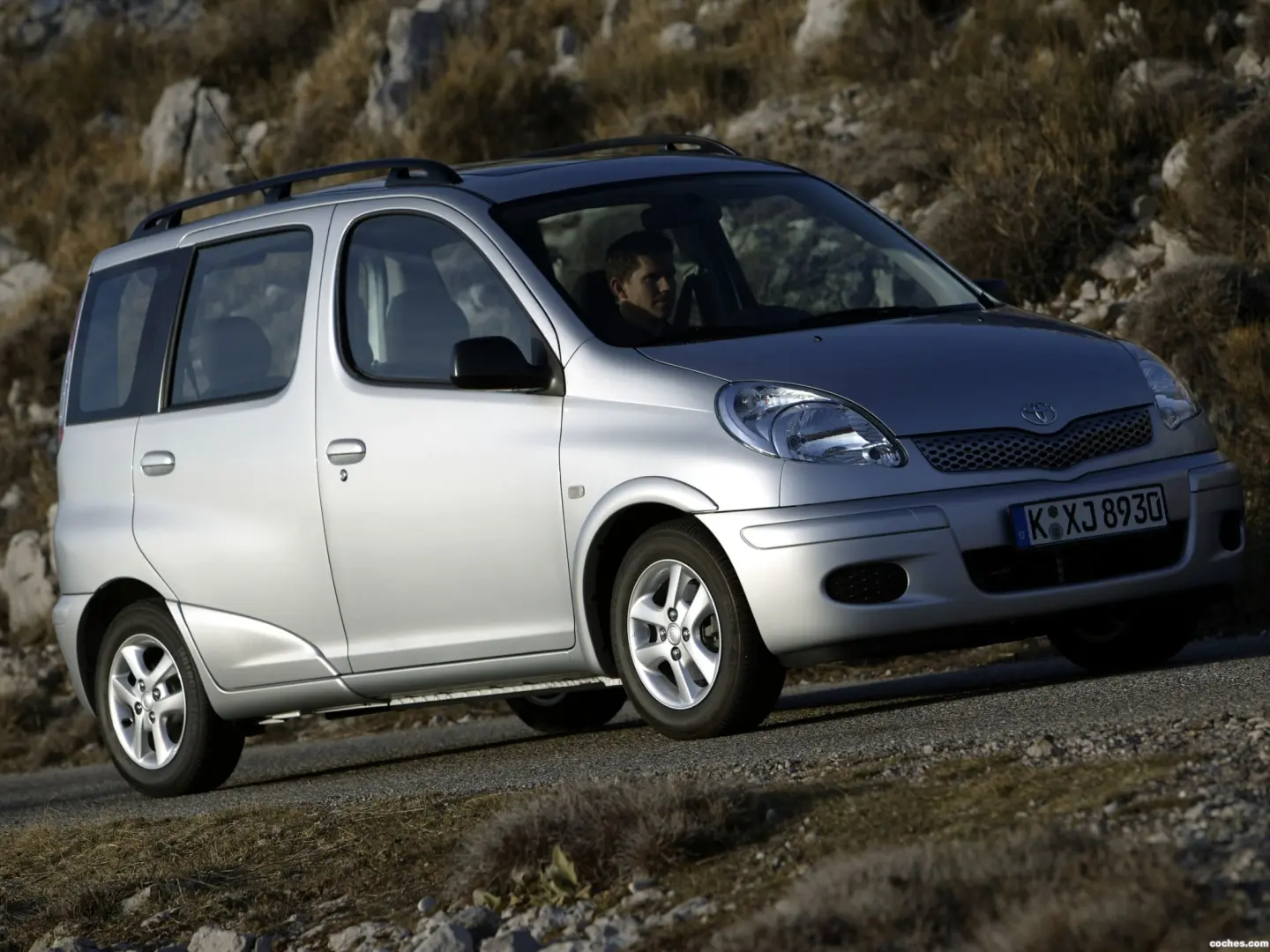 Toyota Yaris Yaris Verso 1.5 Luna 6