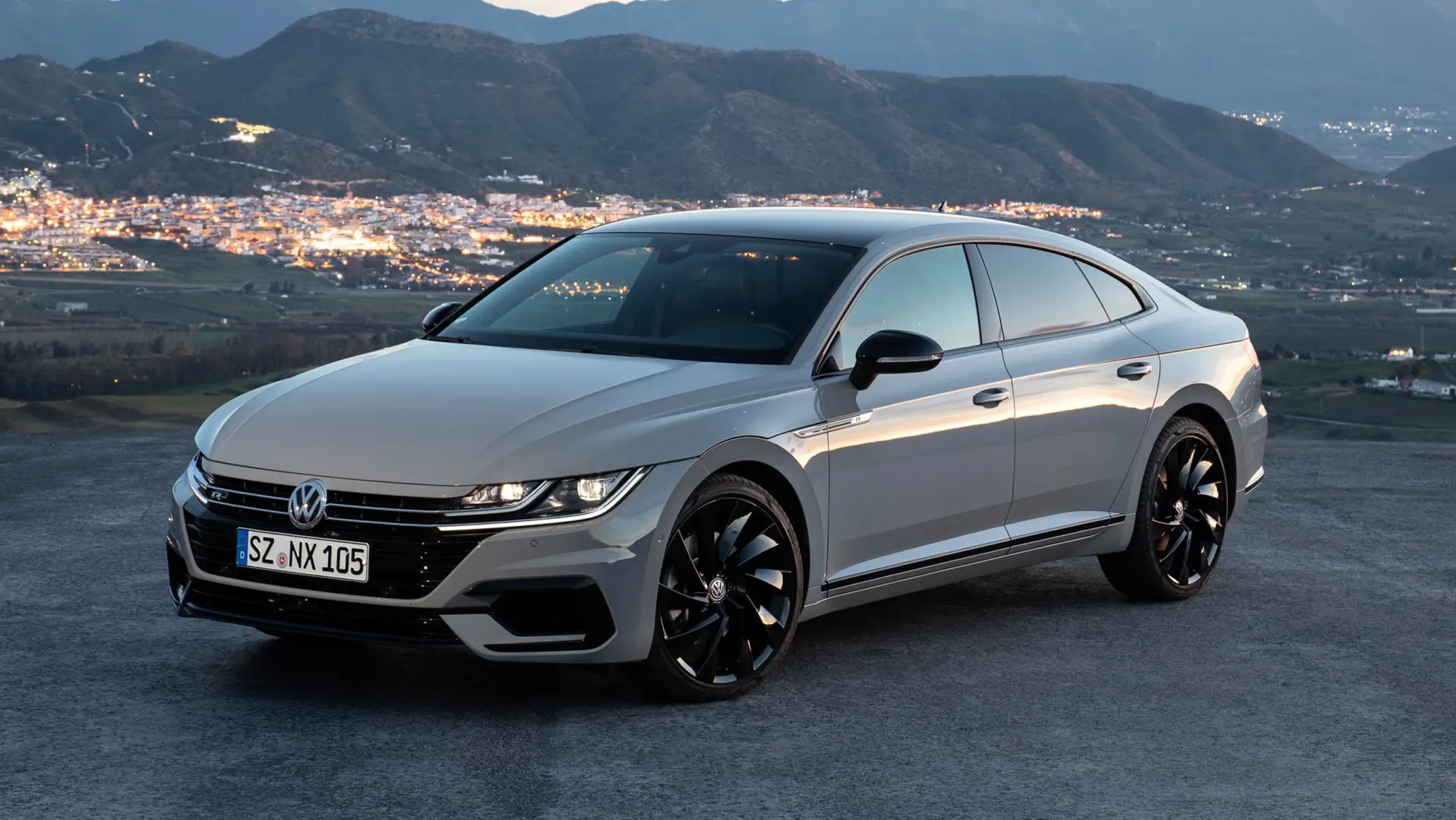 Volkswagen Arteon Arteon 2.0 TDI SCR BMT R Line DSG 5