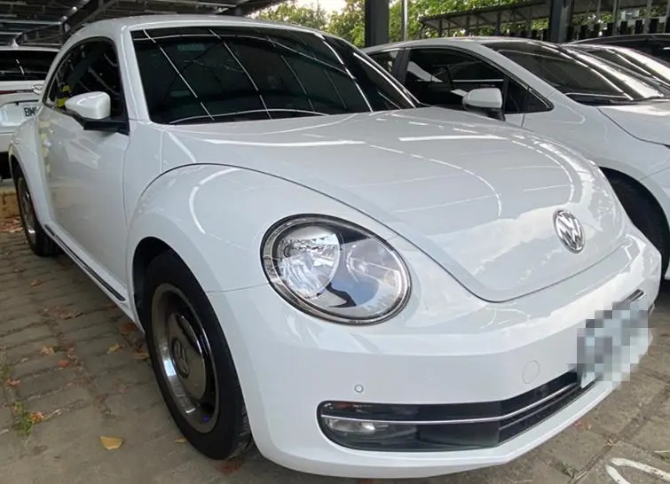 Volkswagen Beetle Beetle 1.2 TSI Design 4
