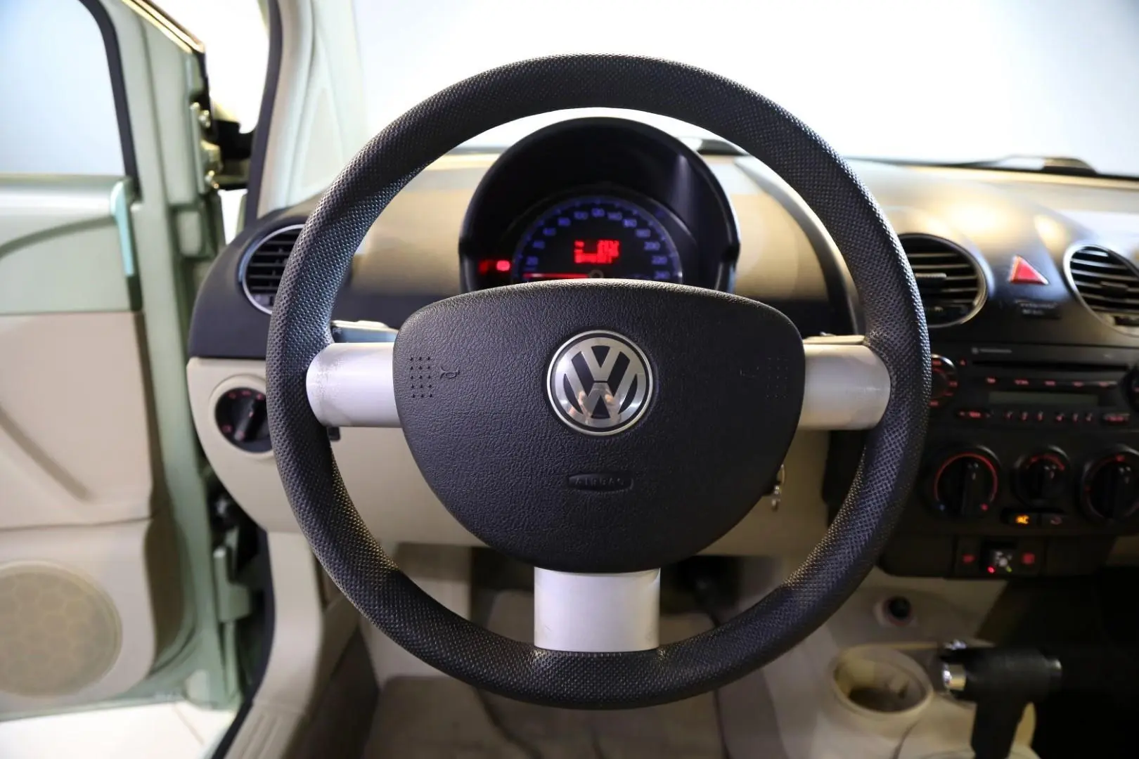 Volkswagen Beetle Beetle 1.6 Highline 2