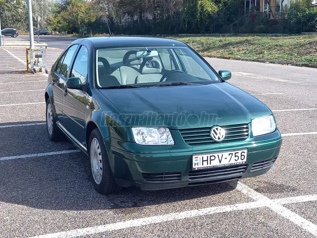 Volkswagen Bora Bora 1.6 Comfortline 2