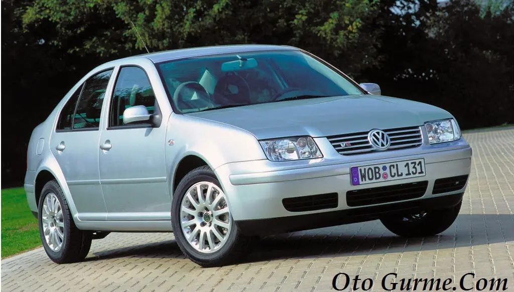 Volkswagen Bora Bora 1.6 Comfortline 2
