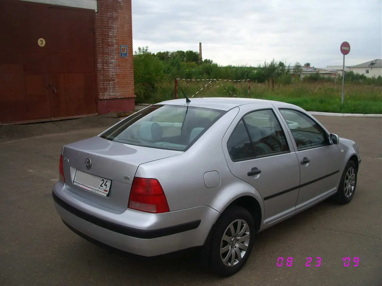Volkswagen Bora Bora 1.6 Highline 3