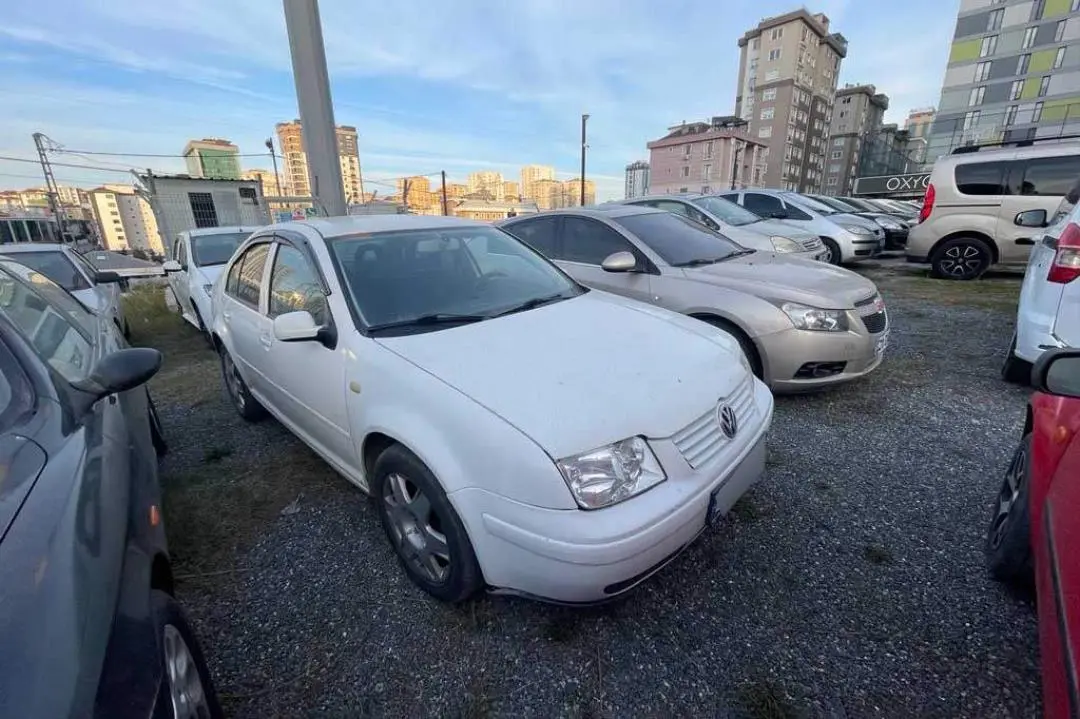 Volkswagen Bora Bora 1.9 TDI Comfortline 2