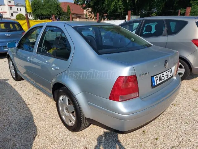 Volkswagen Bora Bora 1.9 TDI Comfortline 5