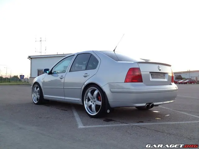 Volkswagen Bora Bora 2.8 V6 4Motion Highline 5