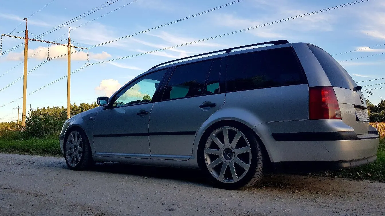 Volkswagen Bora Bora Variant 1.9 TDI Comfortline 1