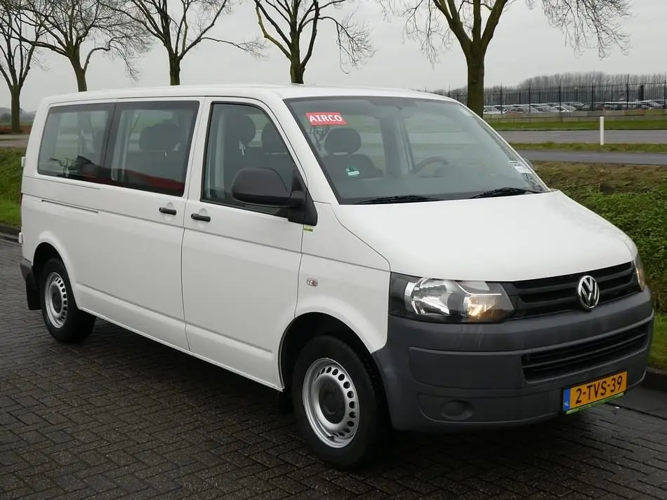 Volkswagen Caravelle Caravelle 2.0 TDI LWB Trendline 5