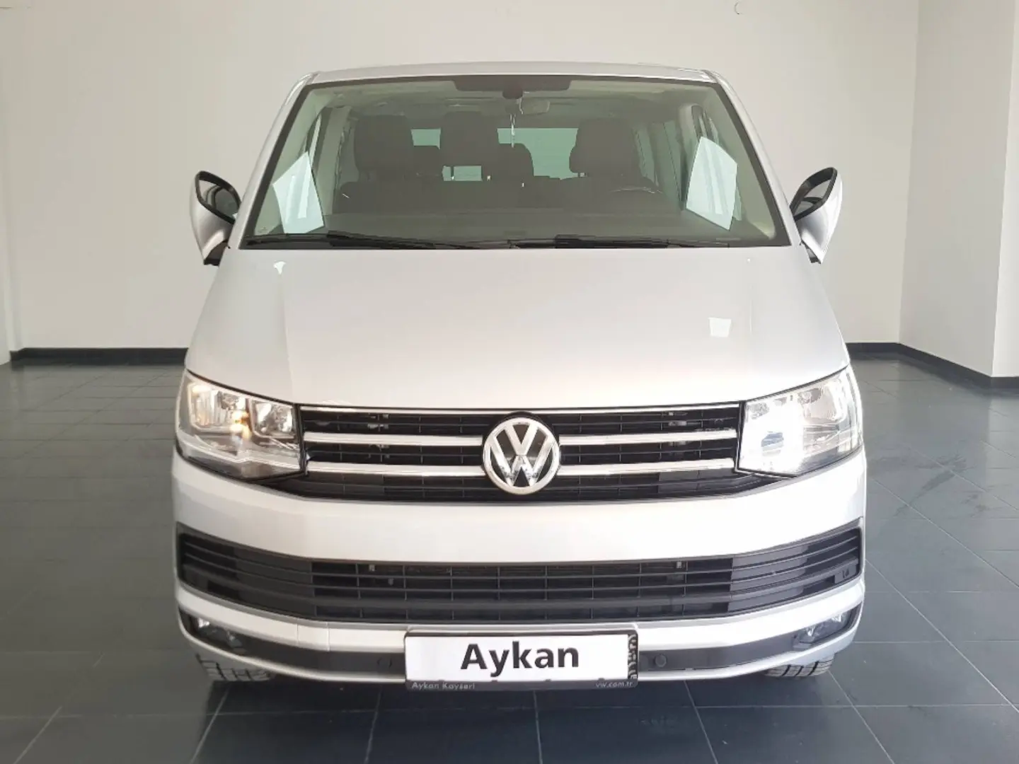 Volkswagen Caravelle Caravelle 2.0 TDI SCR BMT Uzun Trendline 1