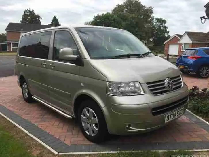 Volkswagen Caravelle Caravelle 2.5 TDI Comfortline 0