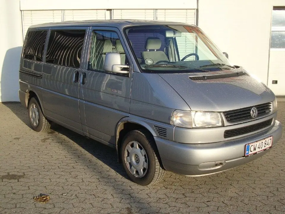 Volkswagen Caravelle Caravelle 2.5 TDI LWB Comfortline 5