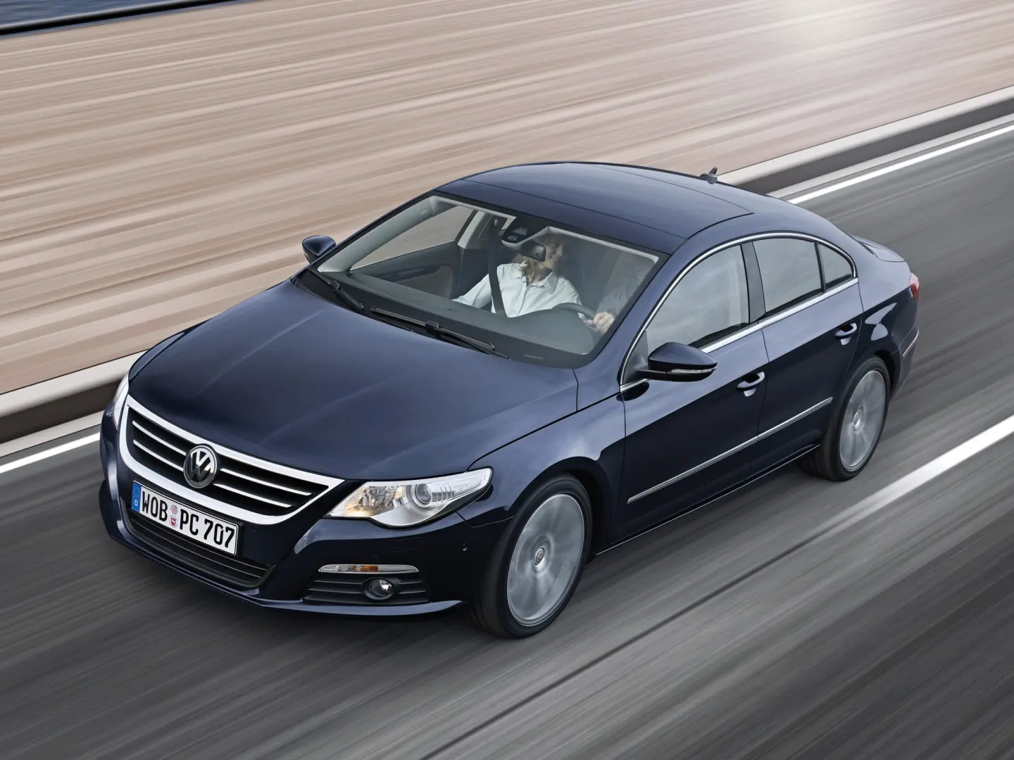 Volkswagen  CC 1.8 TFSI DSG 4