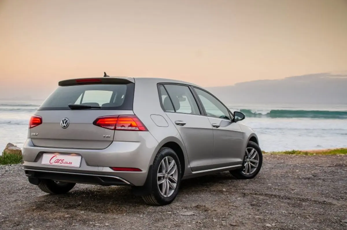 Volkswagen Golf Golf 1.0 TSI BMT Comfortline 7