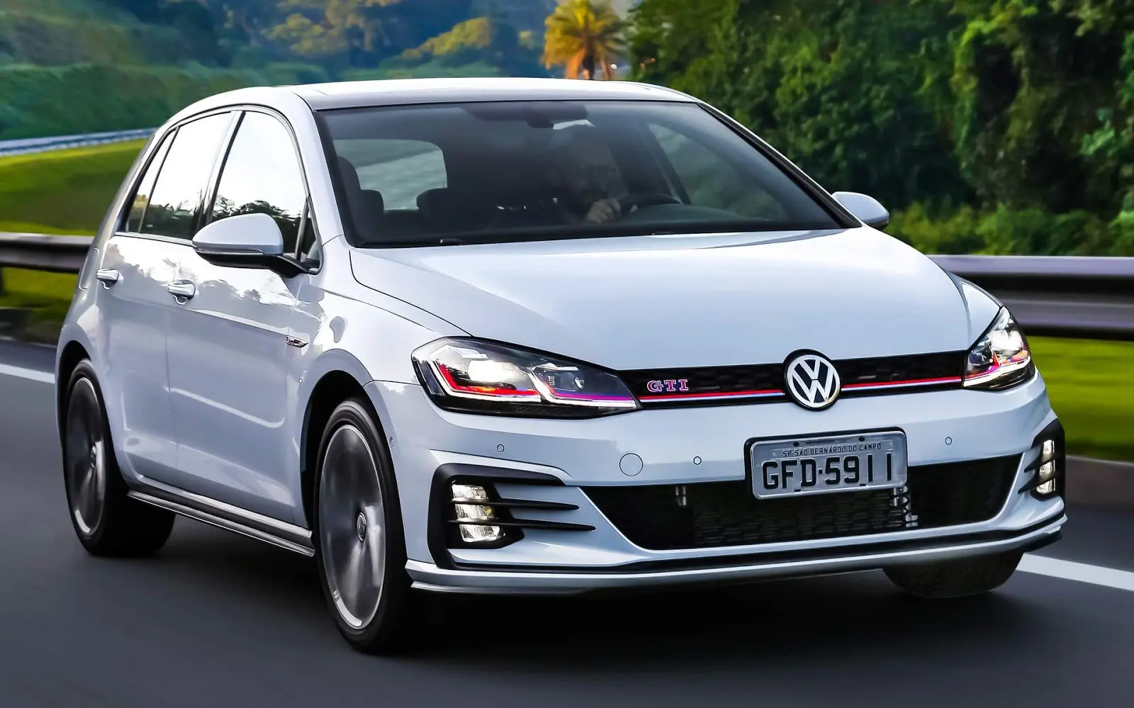 Volkswagen Golf Golf 1.0 TSI Highline DSG 3